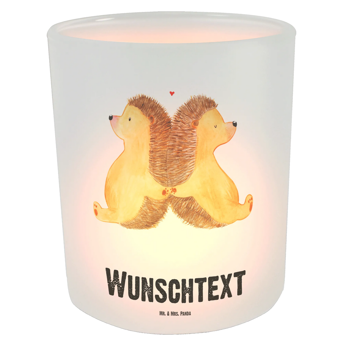 Personalisiertes Windlicht Igel händchenhaltend Windlicht personalisierbar, Deko Windlicht personalisiert, Teelichthalter mit Namen, Teelichtglas personalisierbar, Individualisiertes Windlicht, Teelichthalter Glas personalisiert, Windlicht Glas mit Wunschtext, Teelichthalter personalisiert, Personalisierte Laterne, Windlicht mit Text, Windlicht mit individuellem Namen, Windlicht mit Wunschtext, Teelichtglas mit Namen, Teelichthalter personalisierbar, Windlicht mit Namen, Windlicht Dekoration mit Namen, Windlicht Glas personalisiert, Windlicht personalisiert, Kerzenhalter personalisiert, Teelicht Glas mit Namen, Windglas, Kerzenglas personalisiert, Personalisiertes Teelichtglas, Teelichtglas personalisiert, Personalisiertes Kerzenglas, Kerzenglas mit Namen, Personalisiertes Windlicht, Personalisierte Geschenke Windlicht, Laterne mit Namen, Windlicht mit Name, Personalisierter Teelichthalter, Teelichthalter mit Wunschtext, Windlicht personalisiert Geschenk, Freundin, Freund, Liebe, Liebesgeschenk, Jahrestag, Verlobung, Partner, Ehemann, Ehefrau, Heiraten, Heiratsantrag, Hocheitstag, Igelliebe, Liebesbeweis, Geschenk für Zwei, Igel, Große Liebe, Lieblingsmensch, Gemeinsamkeit, Hand in Hand, Hochzeit, Liebesbotschaft, Love