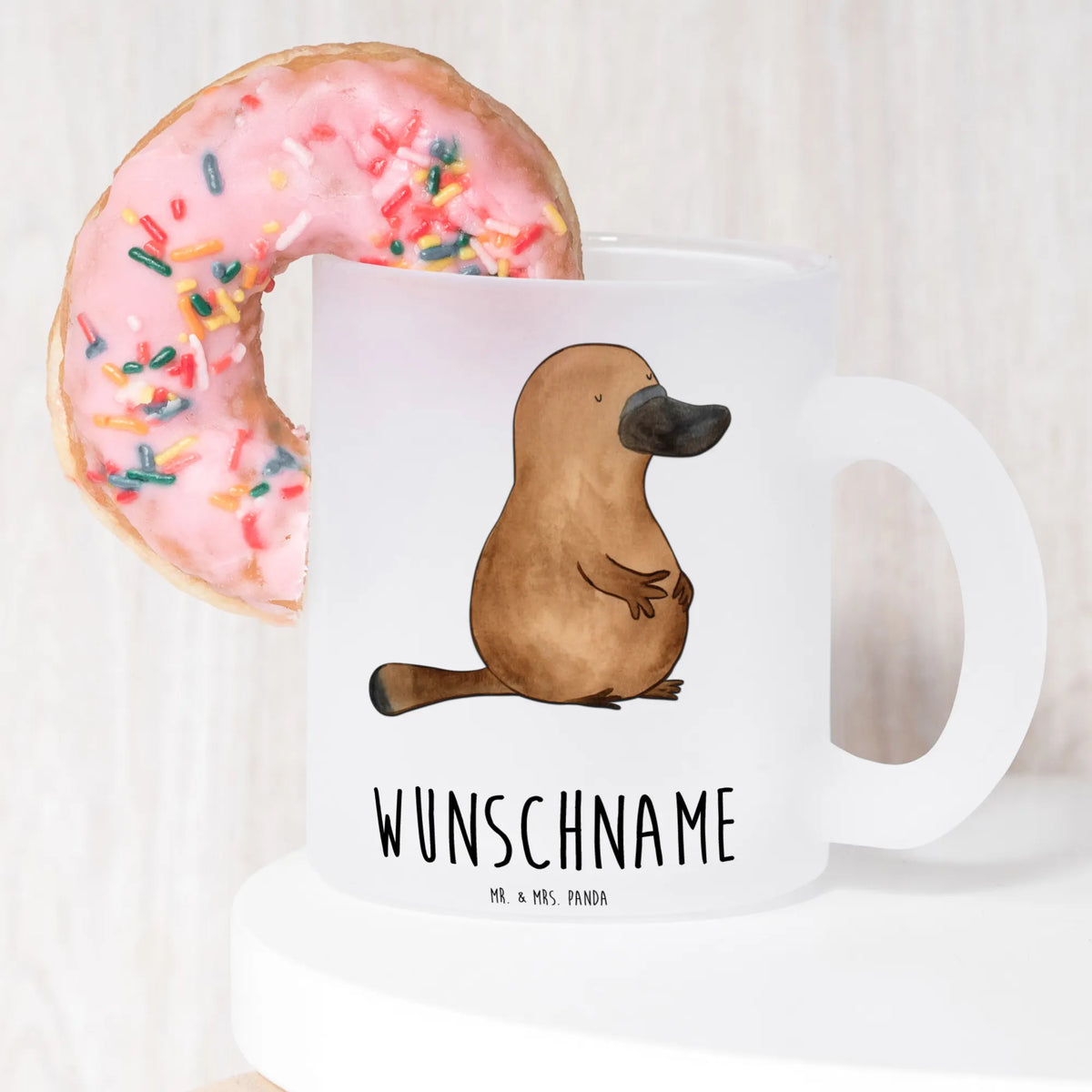Personalisierte Teetasse Schnabeltier Mut Teetasse Für Männer Mit Namen, Teeglas mit Namen, Glas mit Namen, Teetasse Modern Personalisiert, Teetasse Geschenk Personalisiert, personalisierter becher, Tasse personalisiert, Lustige Teetasse Mit Namen, Becher mit Namen, Tasse selbst gestalten, Tasse Für Tee Mit Wunschtext, Tasse individuell gestalten, Lieblings Teetasse Mit Wunschtext, Glühweinbecher personalisiert, mit Namen, Namenstasse, Tasse mit eigenem Namen, Kaffeebecher personalisiert, Teetasse Mit Henkel Und Text, Becher selbst gestalten, Glas Teebecher, Teetasse Mit Wunschtext, Tasse mit Namen, Teetasse Für Kinder Mit Wunschtext, kaffeetasse mit namen, Teetasse Mit Liebevollem Text, Teetasse Für Frauen Mit Spruch, Teetasse aus Glas, Tasse mit Text, Kaffeetasse personalisiert, Glas Teetasse Personalisiert, Teetasse Mit Initialen, Teeglas personalisiert, Teetasse Selbst Gestalten, Teetasse Personalisiert, Individuelle Tasse, Tasse Für Tee Mit Namen, Personalisierte Teetasse, Becher personalisiert, Teetasse Mit Namen, personalisiertes Glas, Teetasse Bedruckt Mit Wunschtext, Trinkglas personalisiert, Personalisiertes Teeglas, Glühweinglas personalisiert, Teetasse Mit Tiermotiv Und Wunschtext, Personalisierte Tasse, Glas personalisiert, Tasse personalisieren, Glühweintasse personalisiert, Meer, Urlaub, Meerestiere, Arbeit, Motivation, Weltreise, Neustart, Schnabeltier, Raodtrip, Mut, Neuanfang, Büro, Training, mutig, Schnabeltiere, Lebensweisheit