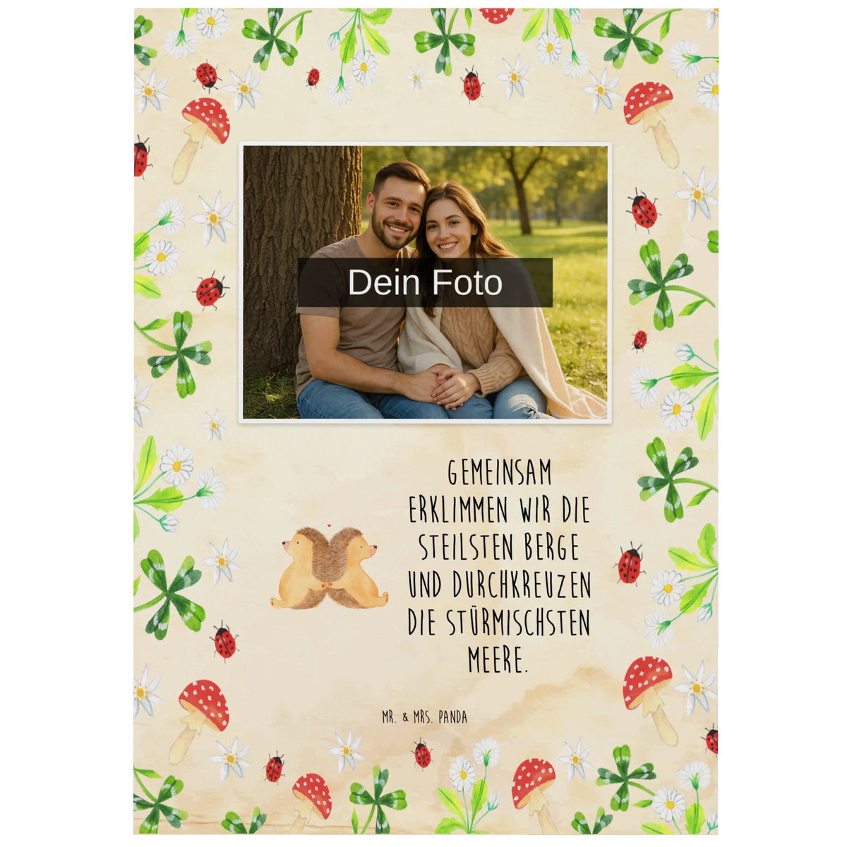 Personalisierte Foto Postkarte Igel händchenhaltend Fotopostkarte, Fotokarte, Foto Grußkarte, Foto Postkarte, personalisierte fotokarte, Fotogrußkarte, grußkarte mit foto, Personalisierte Foto Postkarte, Postkarte Foto, Postkarte mit Foto, Freundin, Freund, Liebe, Liebesgeschenk, Jahrestag, Verlobung, Partner, Ehemann, Ehefrau, Heiraten, Heiratsantrag, Hocheitstag, Große Liebe, Lieblingsmensch, Hochzeit, Hand in Hand, Liebesbotschaft, Igelliebe, Gemeinsamkeit, Love, Geschenk für Zwei, Liebesbeweis, Igel