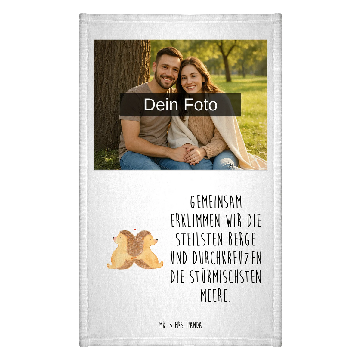 Personalisiertes Foto Gästehandtuch Igel händchenhaltend Foto auf Handtuch, Gästehandtuch Mit Foto, Handtuch mit Foto, Foto Badetuch, Handtuch mit Fotomotiv, Foto Handtuch, Handtuch mit eigenem Bild, Handtuch mit eigenem Foto, Fototuch, Handtuch bedrucken Foto, Handtuch selbst gestalten Foto, Handtuch mit Foto bedrucken, Foto-Handtuch, Fotogeschenk Handtuch, Handtuch mit Bild, Badetuch mit Foto, Fotohandtuch, Personalisiertes Handtuch mit Foto, Fotodruck Handtuch, Handtuch mit Fotodruck, Freundin, Freund, Liebe, Liebesgeschenk, Jahrestag, Verlobung, Partner, Ehemann, Ehefrau, Heiraten, Heiratsantrag, Hocheitstag, Igel, Hand in Hand, Liebesbeweis, Liebesbotschaft, Lieblingsmensch, Gemeinsamkeit, Geschenk für Zwei, Igelliebe, Große Liebe, Hochzeit, Love