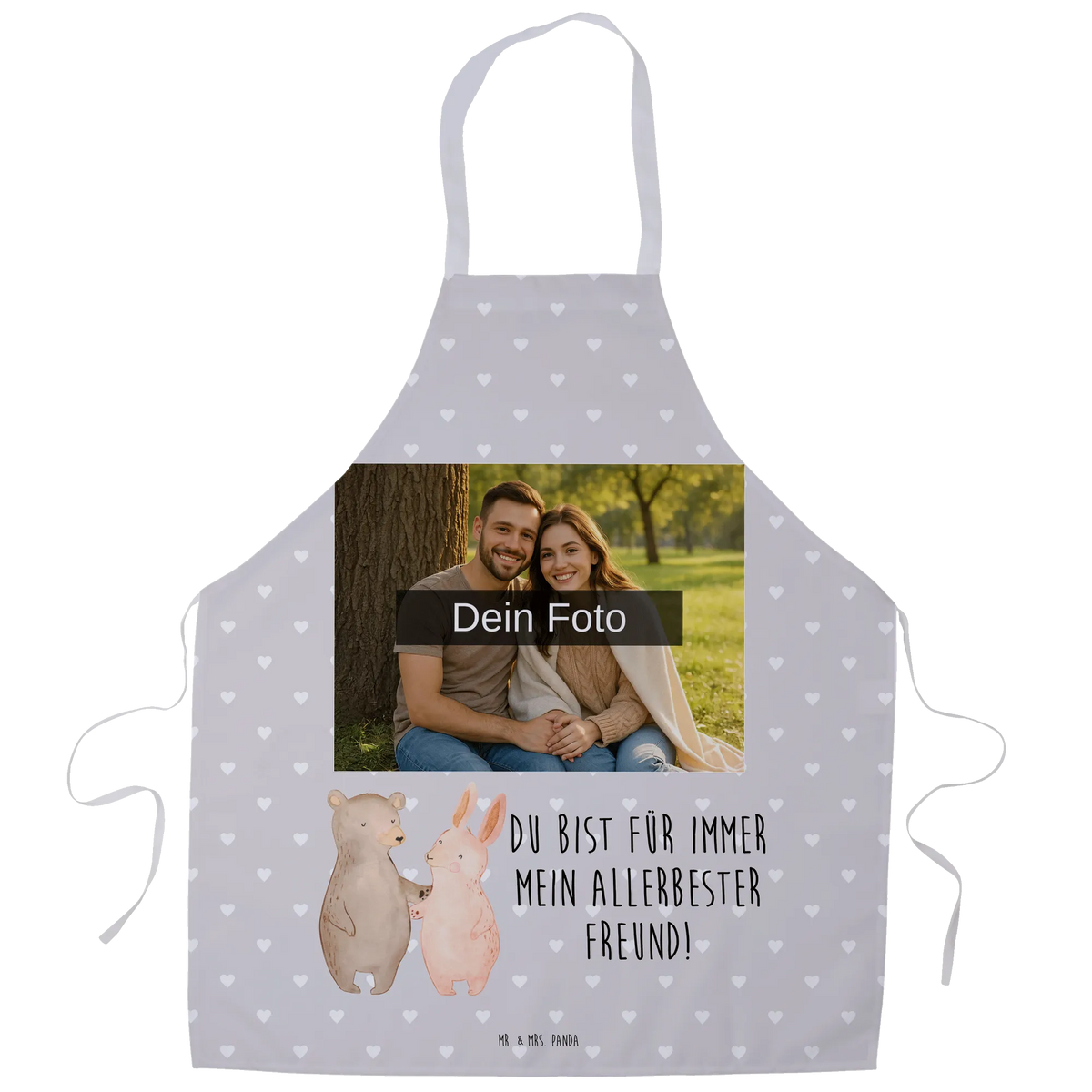 Personalisierte Foto Kochschürze Bär und Hase Umarmen Schürze Mit Fotodruck, Schürze Aus Baumwolle Mit Wunschbild, Geschenk-Schürze Mit Foto, Lustige Schürze Mit Bild, Schürze Mit Persönlichem Foto, Schürze Für Grillmeister Mit Wunschfoto, Werbeschürze Mit Wunschfoto, Kochschürze Mit Foto, Schürze Mit Eigenem Motiv, Grillschürze Mit Foto, Kinderschürze Mit Eigenem Bild, Küchenschürze Mit Familienfoto, Schürze Für Weihnachten Mit Bild, Handgemachte Schürze Mit Fotodruck, Schürze Selbst Gestalten Mit Bild, Schürze Mit Firmenlogo Und Foto, Personalisierte Kochschürze Mit Wunschfoto, Latzschürze Mit Eigenem Foto, Schürze Mit Lieblingsfoto, Küchenschürze Mit Bild, Schürze Aus Polyester Mit Foto, Küchenschürze Für Frauen Mit Foto, Schürze Für Geburtstag Mit Foto, Schürze Mit Kinderfoto, Foto-Grillschürze Für Männer, Schürze Für Hobbykoch Mit Bild, Schürze Mit Wunschfoto Und Namen, Backschürze Mit Wunschbild, Schürze Mit Urlaubsfoto, Fotogeschenk Schürze, Grillschürze Mit Haustierfoto, Foto-Schürze Für Küche, Liebe, Partner, Freund, Freundin, Ehemann, Ehefrau, Heiraten, Verlobung, Heiratsantrag, Liebesgeschenk, Jahrestag, Hocheitstag, Bärchen, Freunde, best friends, Bär, Hase, bester Freund